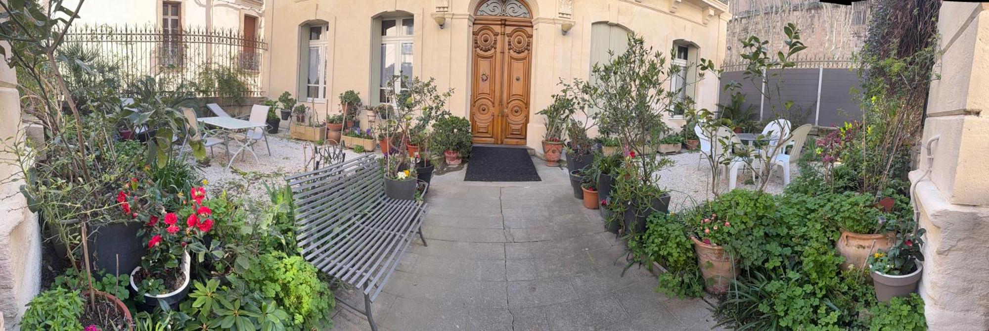 Studio 30 m2 avec jardin dans maison de maître Béziers Extérieur photo